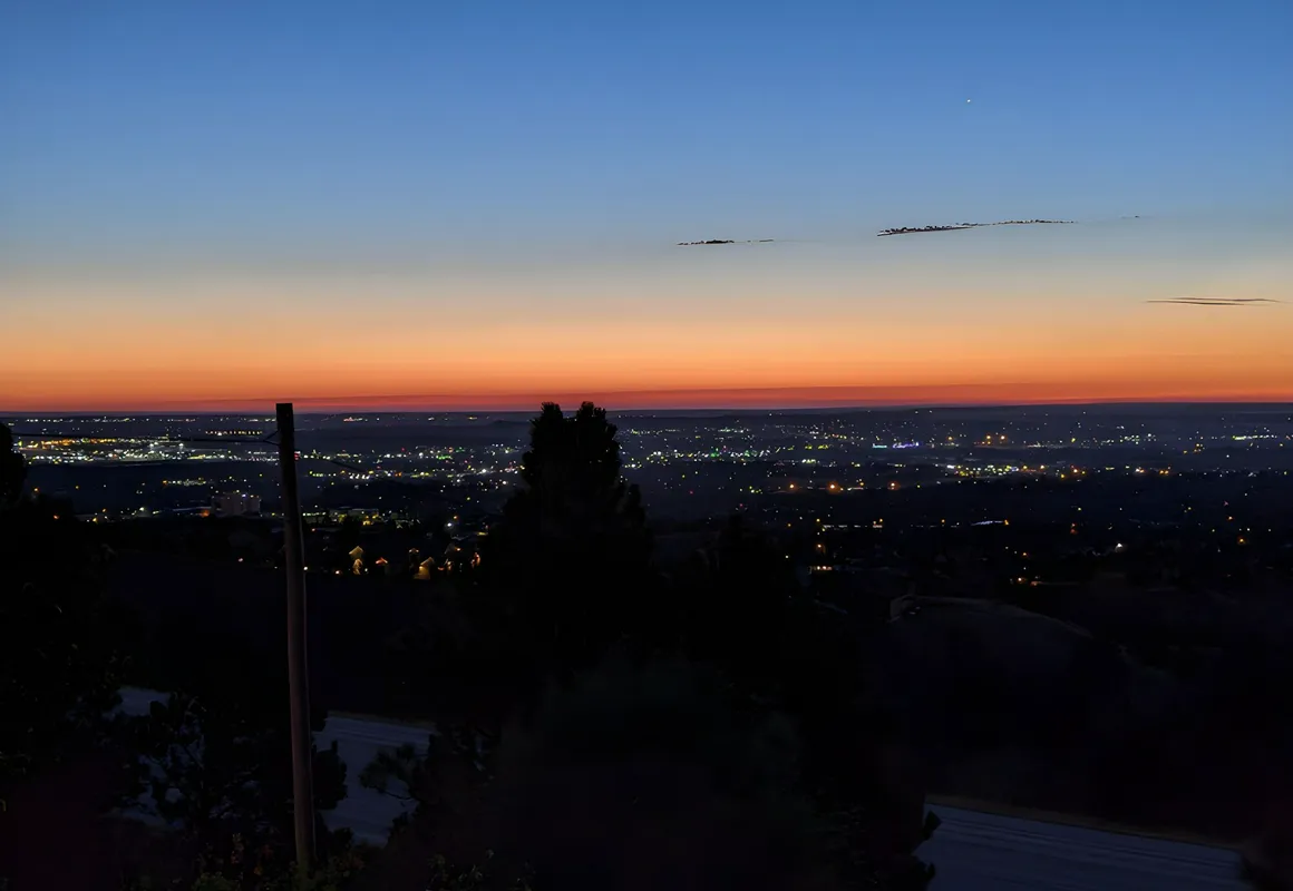 Big Sky Lodge hotel hero