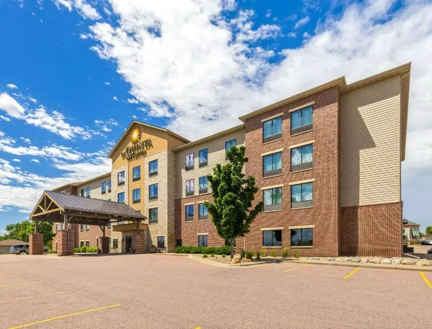La Quinta Inn & Suites by Wyndham Sioux Falls hotel detail image 3