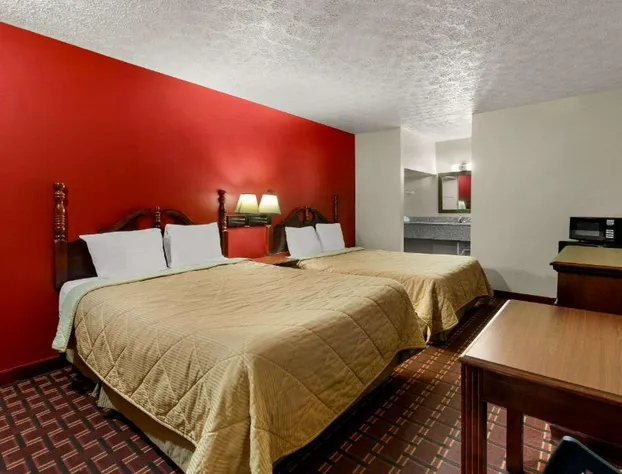 Rodeway Inn Dickson hotel detail image 4