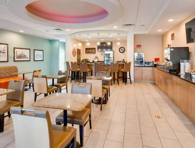 Best Western Plus Atrium Inn & Suites hotel detail image 4