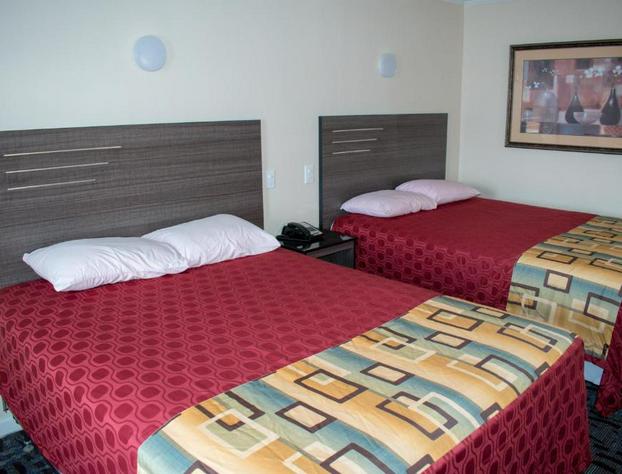 Inn Of Lenoir Motor Lodge hotel detail image 2