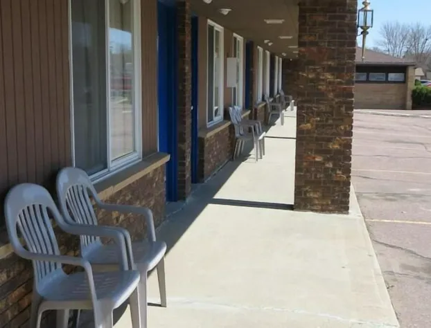 Coachlight Motel hotel detail image 2