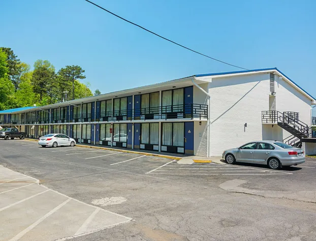 Motel 6 Cleveland, TN hotel detail image 1
