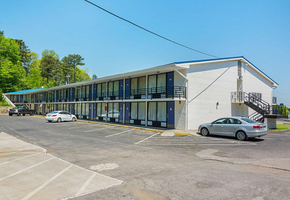 Motel 6 Cleveland, TN hotel hero