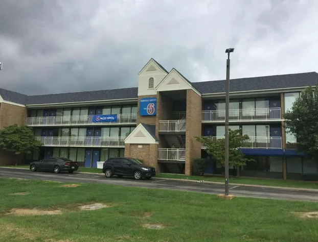 Motel 6 Nashville, TN - Airport hotel detail image 4