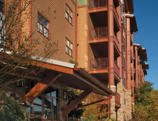 Club Wyndham Great Smokies Lodge hotel detail image 1