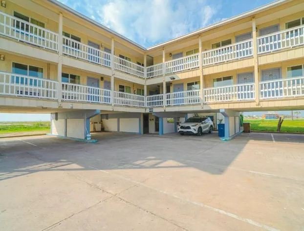 Budget Inn By Oyo Corpus Christi Beach hotel detail image 2