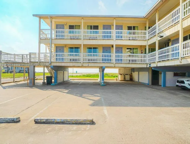 Budget Inn By Oyo Corpus Christi Beach hotel detail image 3