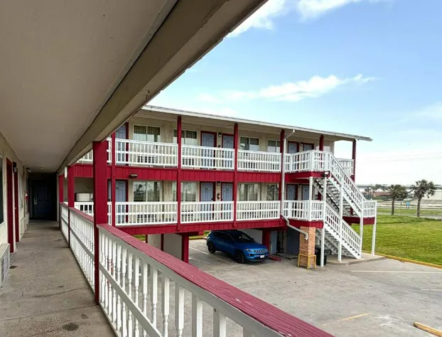 Budget Inn By Oyo Corpus Christi Beach hotel detail image 1