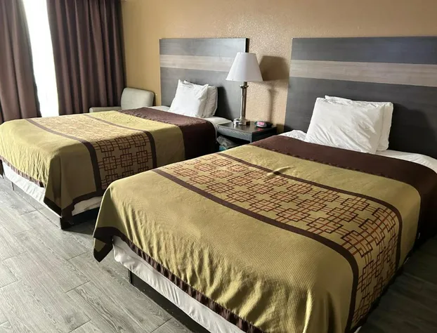 The Surrey Inn hotel detail image 3