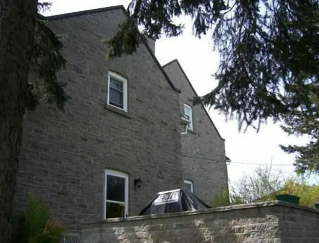 The Colonel's Inn hotel detail image 1