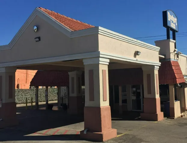 Budget Inn hotel detail image 1