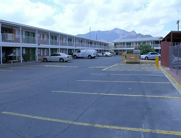 SuperLodge Motel hotel detail image 2