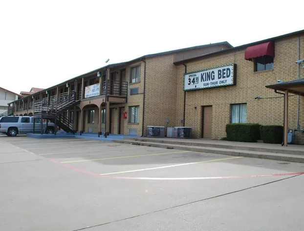 Royal Inn hotel detail image 1