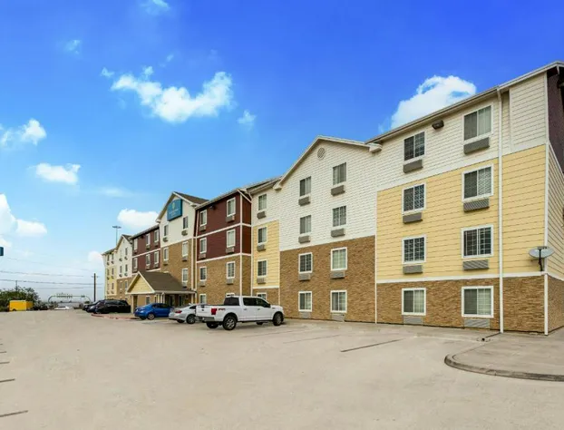 WoodSpring Suites El Paso I-10 Southeast hotel detail image 3