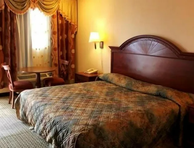 Summit Inn Hempstead hotel detail image 3