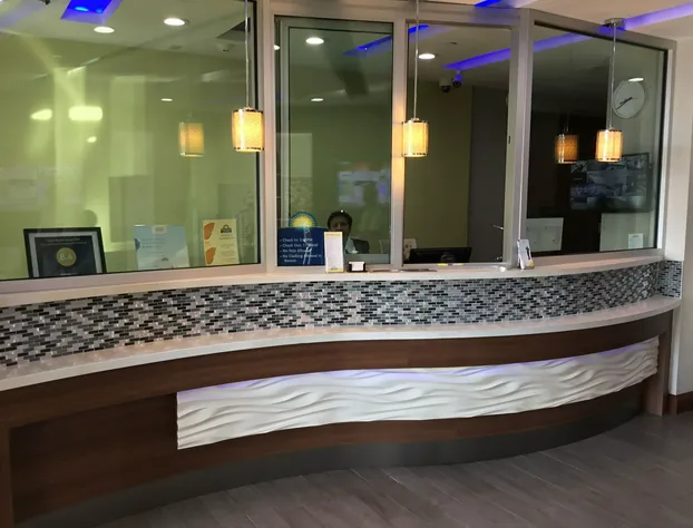 Days Inn & Suites by Wyndham Houston North-Spring hotel detail image 2