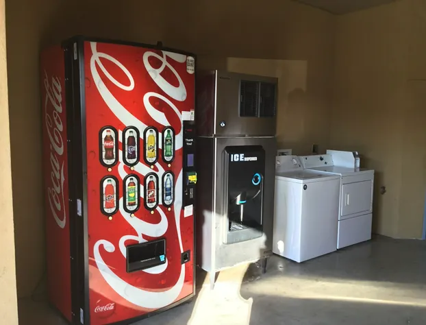 Days Inn & Suites by Wyndham Houston North-Spring hotel detail image 4