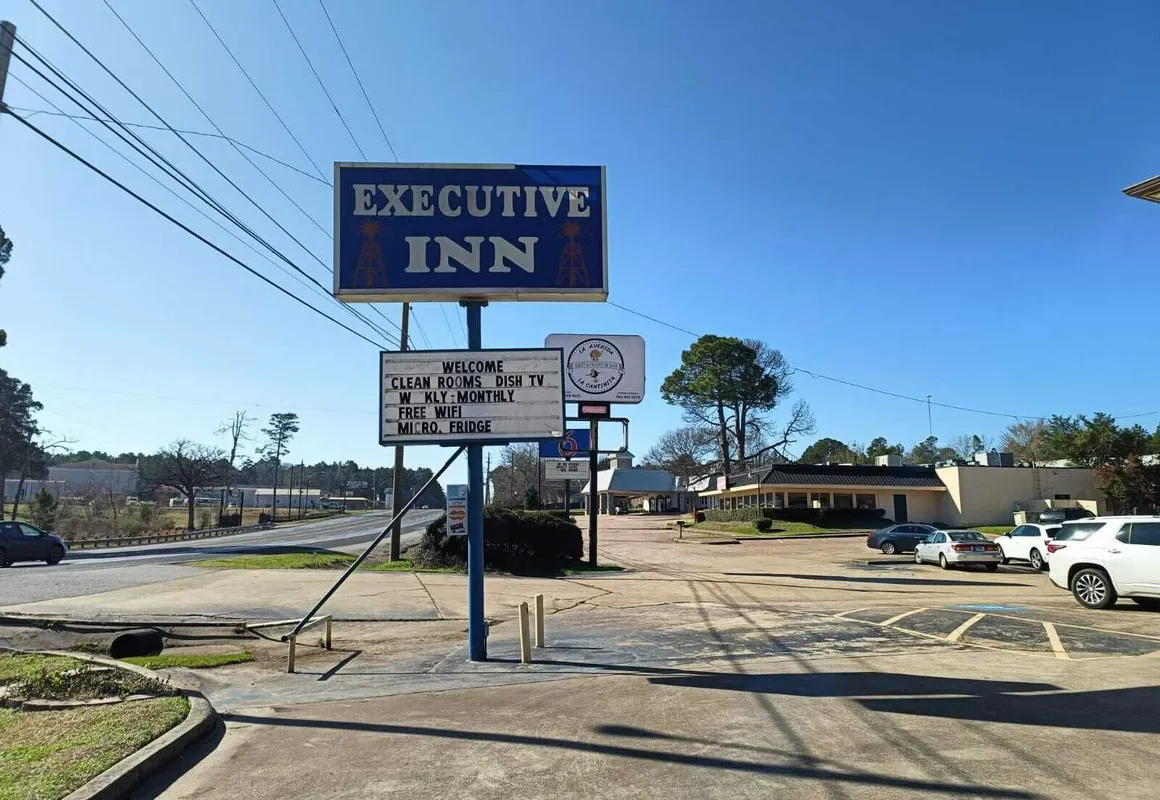 Executive Inn by OYO Kilgore North hotel hero