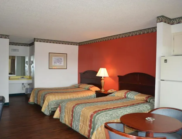 Granbury Inn & Suites hotel detail image 1