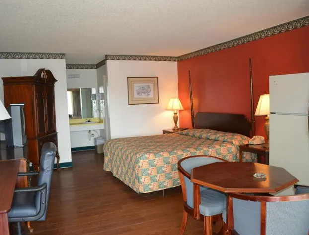 Granbury Inn & Suites hotel detail image 4