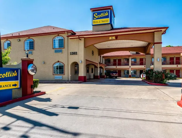 Scottish Inns & Suites IAH Airport-Beltway 8 hotel detail image 3