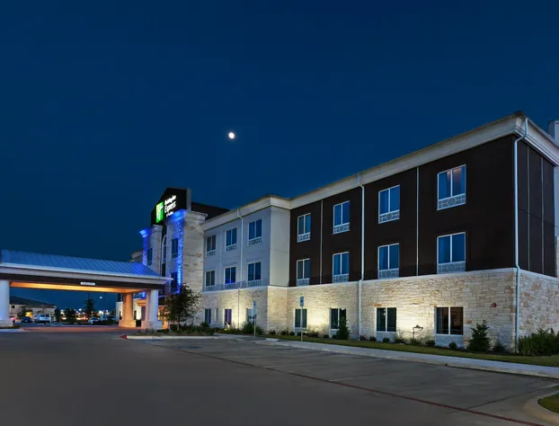 Holiday Inn Express & Suites Killeen - Fort Hood Area by IHG hotel detail image 1