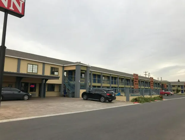 Texas Inn Airport McAllen hotel detail image 1