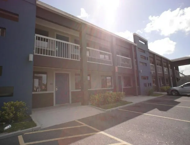 Texas Inn Airport McAllen hotel detail image 4