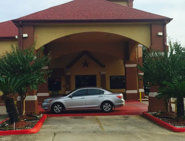 Scottish Inn & Suites - Hobby Airport hotel detail image 2