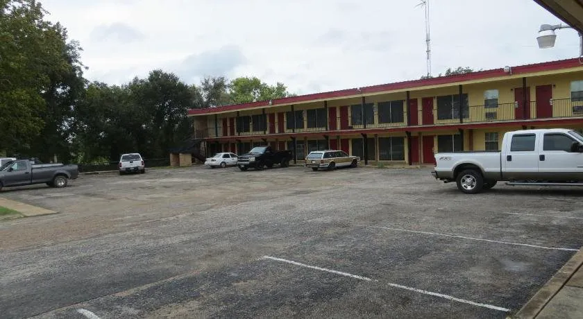 Cottonwood Inn hotel hero