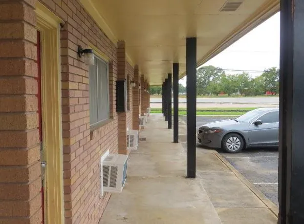 Cottonwood Inn hotel detail image 1