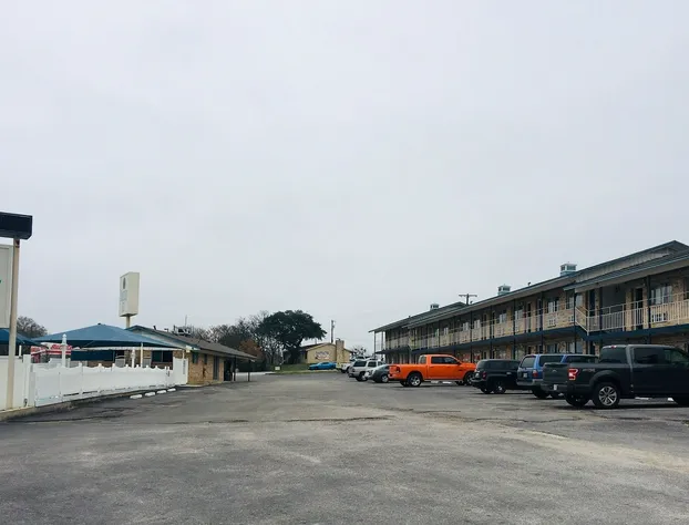 Country inn Lampasas hotel detail image 1