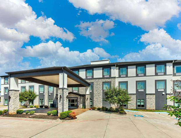 Wingate by Wyndham Longview North hotel detail image 2