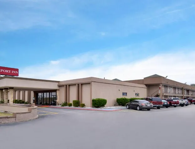 Airport Inn hotel detail image 2