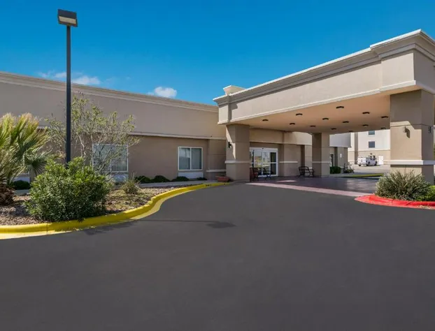 Red Roof Inn Pecos hotel detail image 3