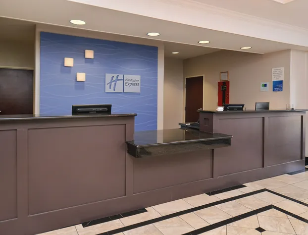 Holiday Inn Express Hotel & Suites San Antonio by IHG hotel detail image 3