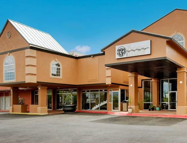 Pearl on the Concho hotel detail image 1