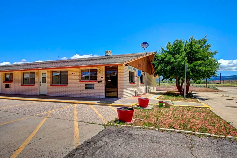 Country Inn hotel hero