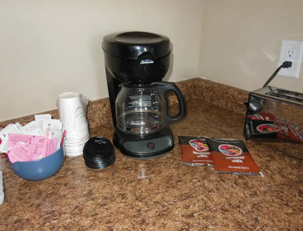 Mountain Ridge Cabins and Lodging hotel detail image 4