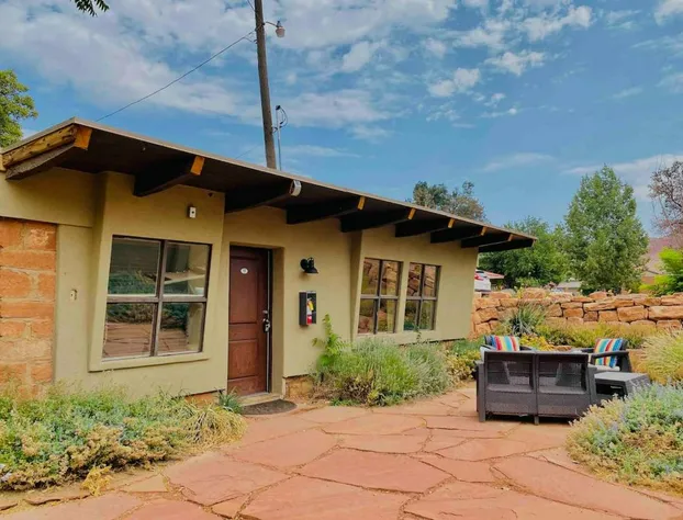 The Flagstone Boutique Inn & Suites hotel detail image 2