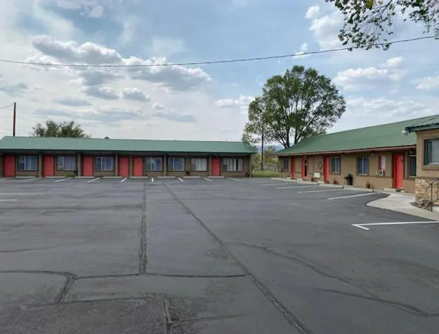 Lamplighter Lodge hotel detail image 2