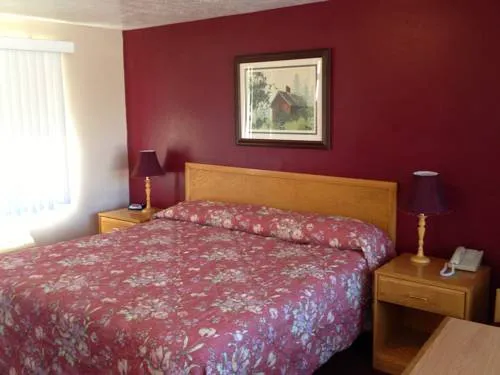 Purple Sage Motel hotel detail image 4