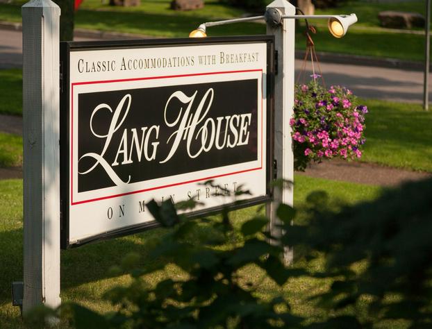 Lang House On Main Street hotel detail image 1