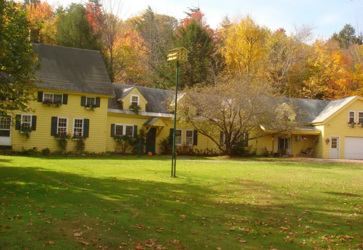 Fiddler's Green Inn hotel hero