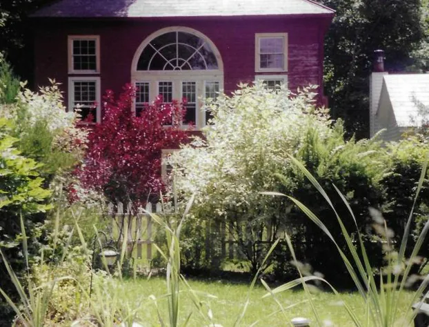 Arlington Inn hotel detail image 4