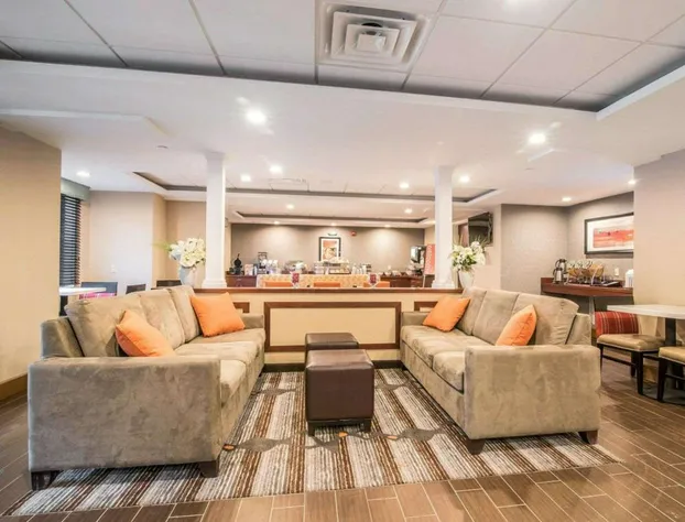 Comfort Inn & Suites Brattleboro I-91 hotel detail image 2