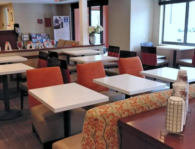 Comfort Inn & Suites Brattleboro I-91 hotel detail image 4