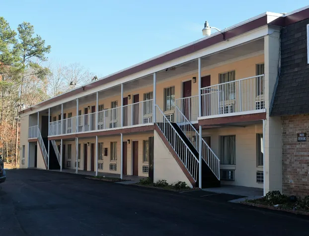 Fort Eustis Inn hotel detail image 1