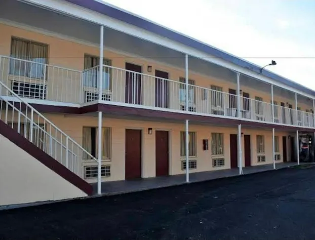 Fort Eustis Inn hotel detail image 2